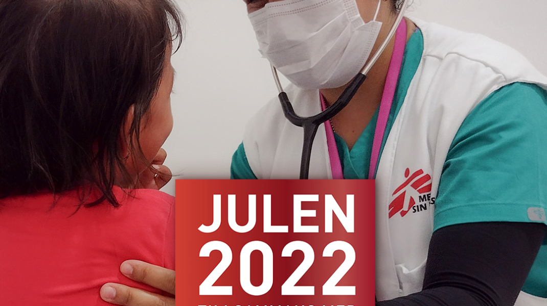 läkare med munskydd undersöker patient text Julen 2022 läkare utan gränsers logotype