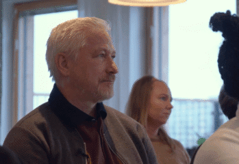 Anders lyssnar på Vardagas föreläsning om demens